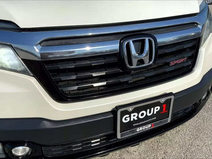 2019 Honda Ridgeline Sport photo 26