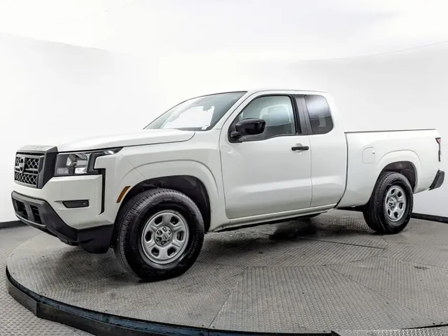 2024 Nissan Frontier S photo 1