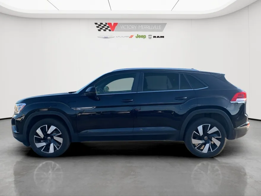 2024 Volkswagen Atlas Cross Sport SE Technology photo 1