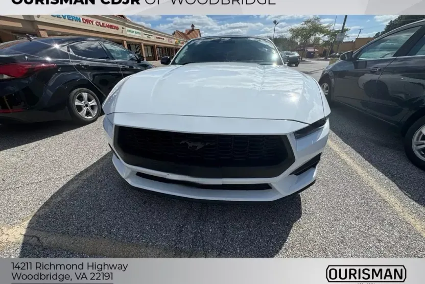 2024 Ford Mustang EcoBoost photo 1
