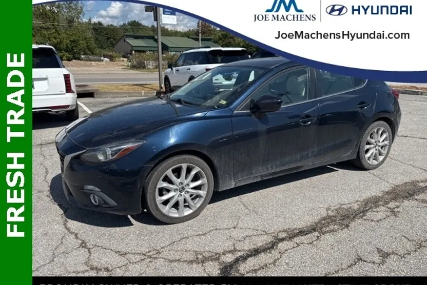 2015 Mazda Mazda3 s Grand Touring Hatchback photo 1