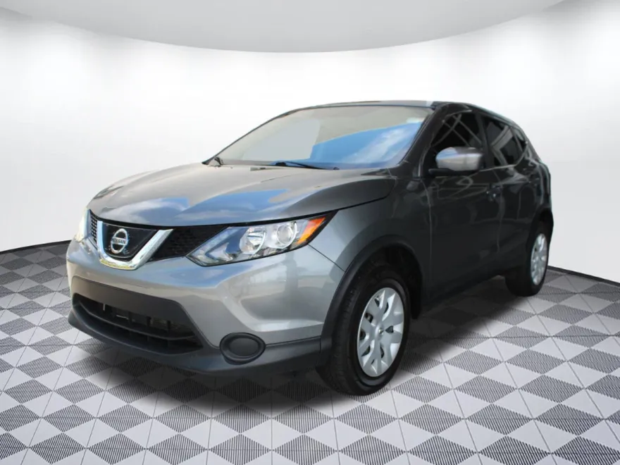 2019 Nissan Rogue Sport S photo 1