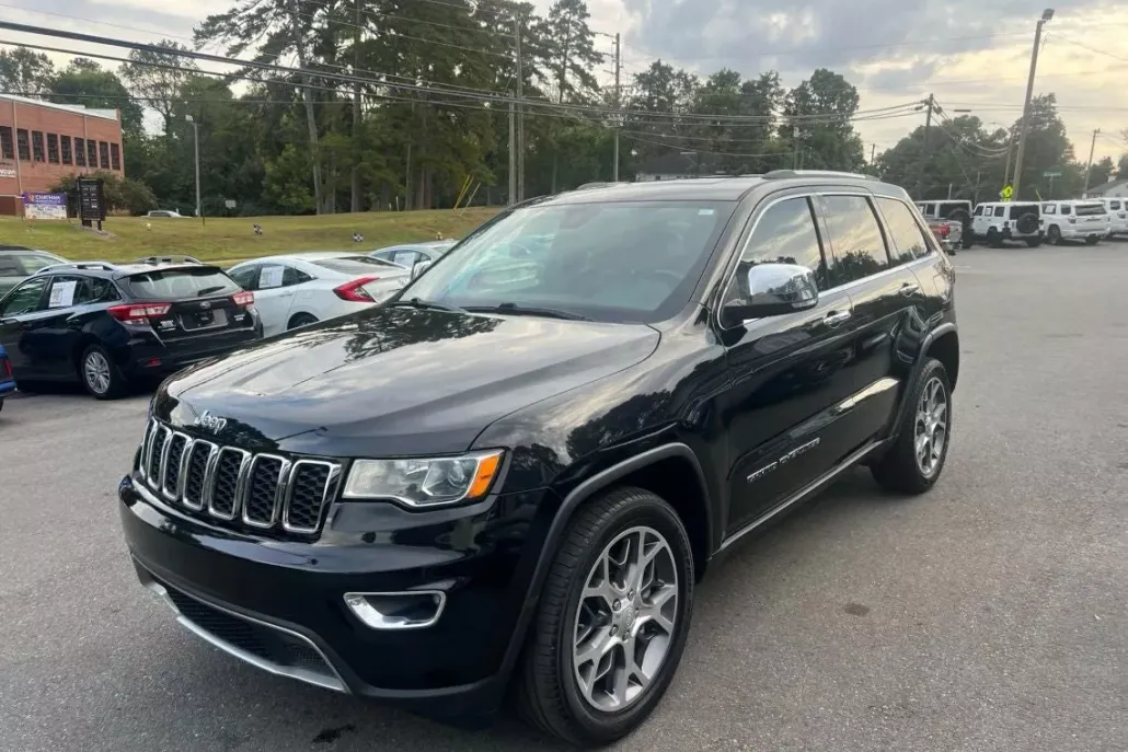2021 Jeep Grand Cherokee Limited Sport photo 1