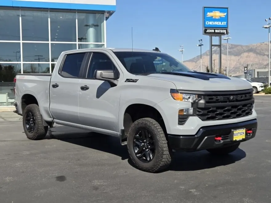 2024 Chevrolet Silverado 1500 Custom Trail Boss photo 1