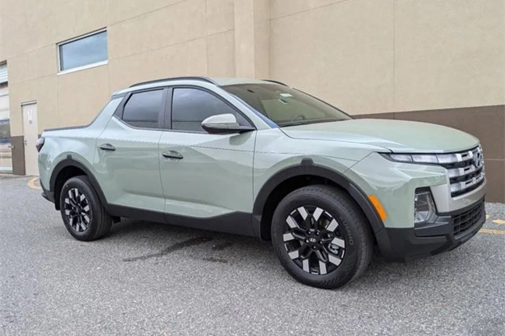 2025 Hyundai Santa Cruz SEL photo 1