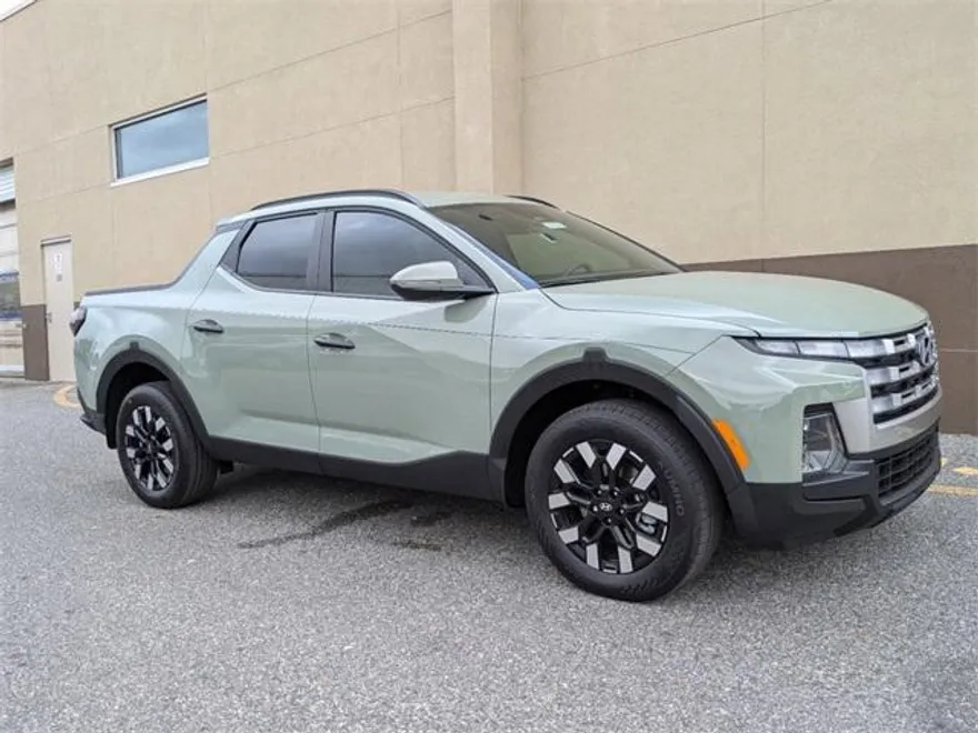 2025 Hyundai Santa Cruz SEL photo 1