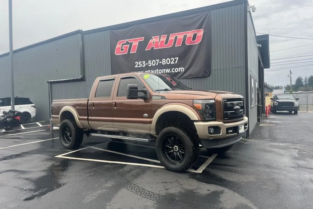 2011 Ford F-350 King Ranch photo 1