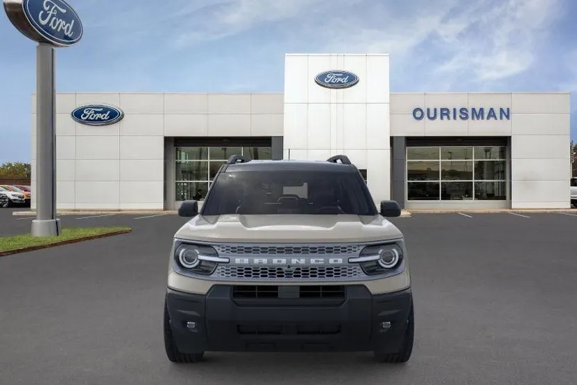 2025 Ford Bronco Sport Outer Banks photo 1