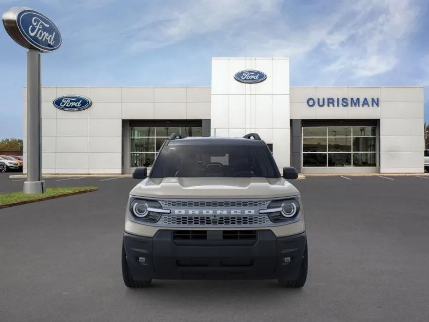 2025 Ford Bronco Sport Outer Banks photo 1