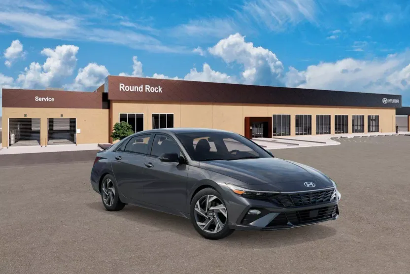 2025 Hyundai Elantra SEL Sport photo 1
