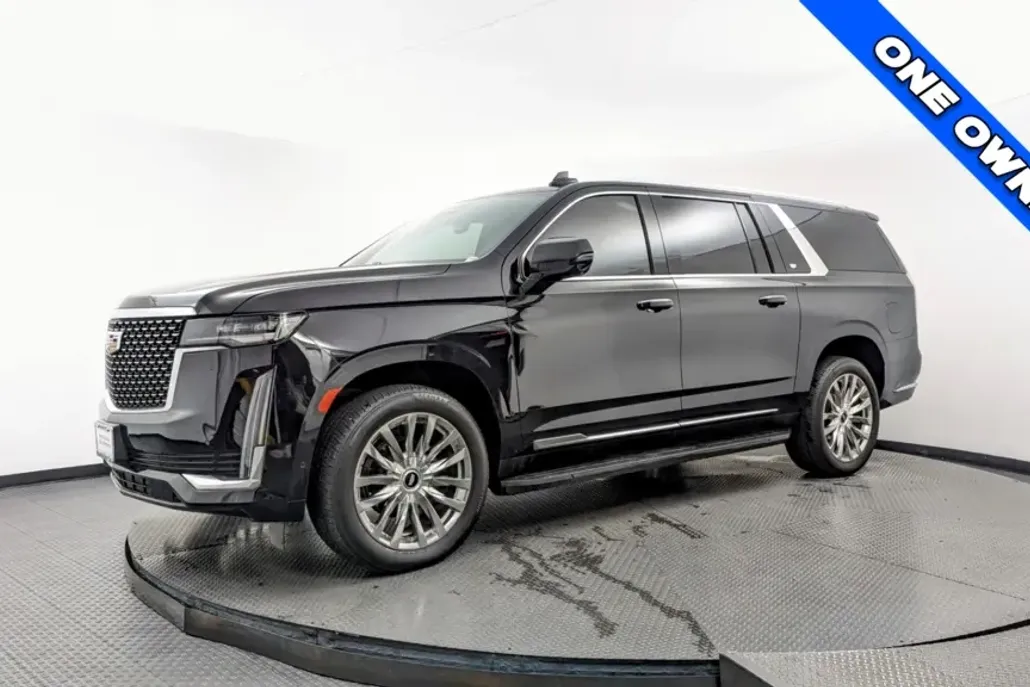 2022 Cadillac Escalade ESV Premium Luxury photo 1