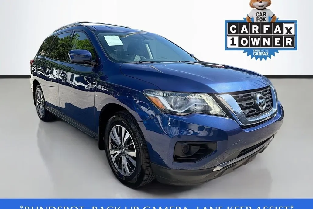 2020 Nissan Pathfinder S photo 1