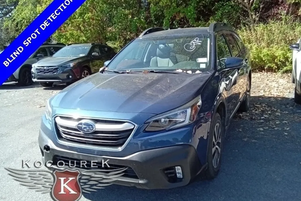 2021 Subaru Outback Premium photo 1