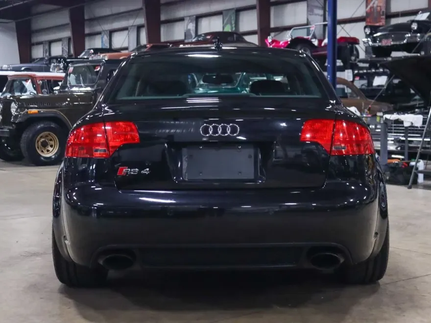 2008 Audi RS 4 photo 1