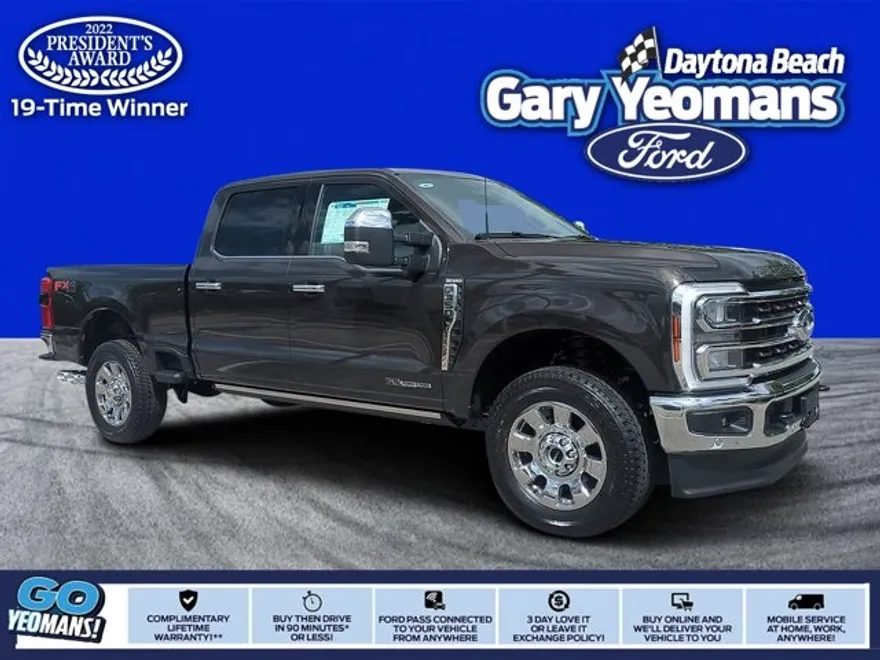 2025 Ford F-350 King Ranch photo 1