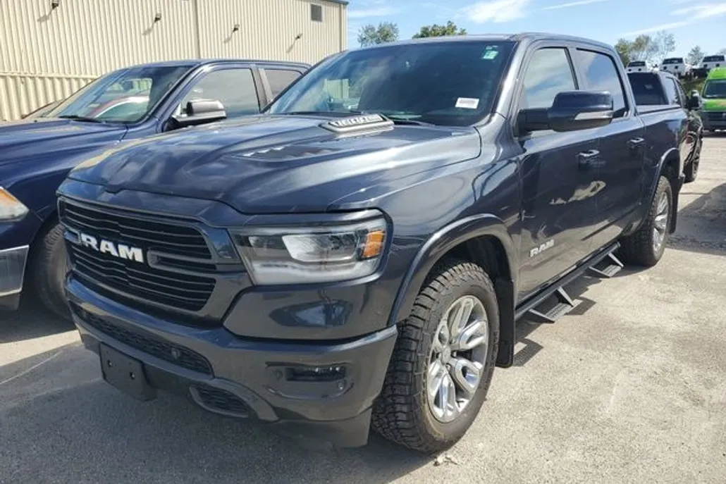 2020 Ram 1500 Laramie photo 1