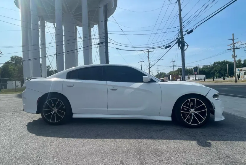 2019 Dodge Charger Scat Pack photo 1
