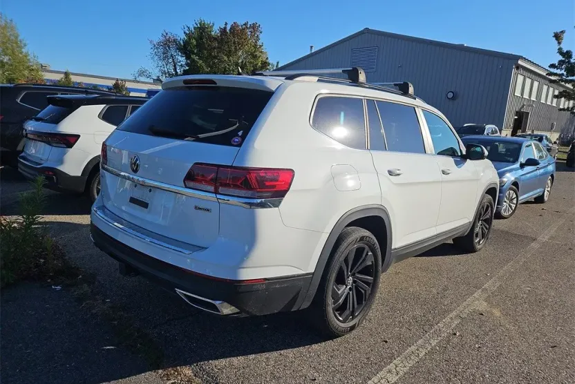 2022 Volkswagen Atlas V6 SE Technology photo 1