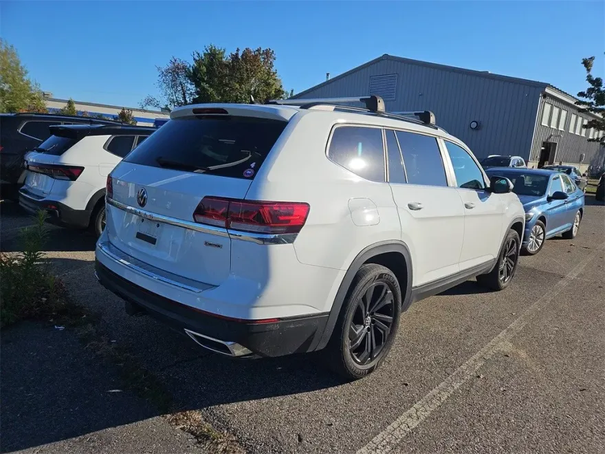 2022 Volkswagen Atlas V6 SE Technology photo 1