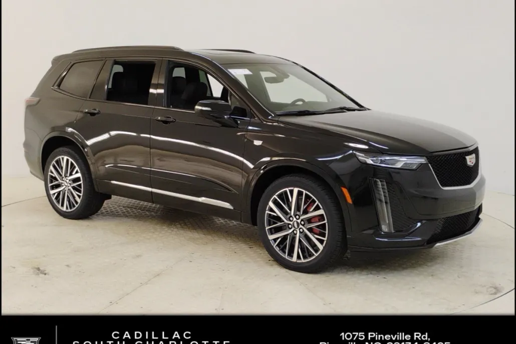 2025 Cadillac XT6 Sport photo 1
