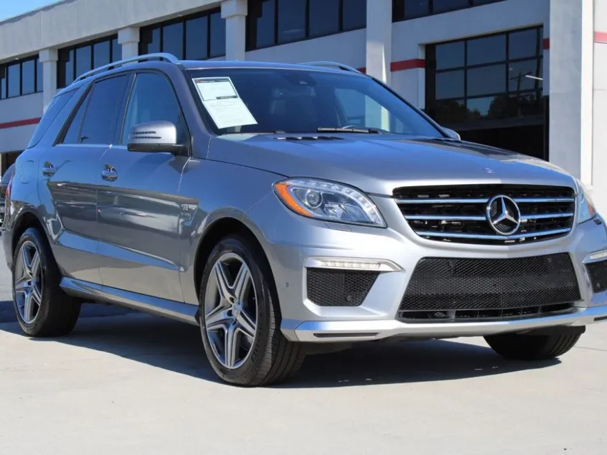 2013 Mercedes Benz ML 63 AMG photo 1