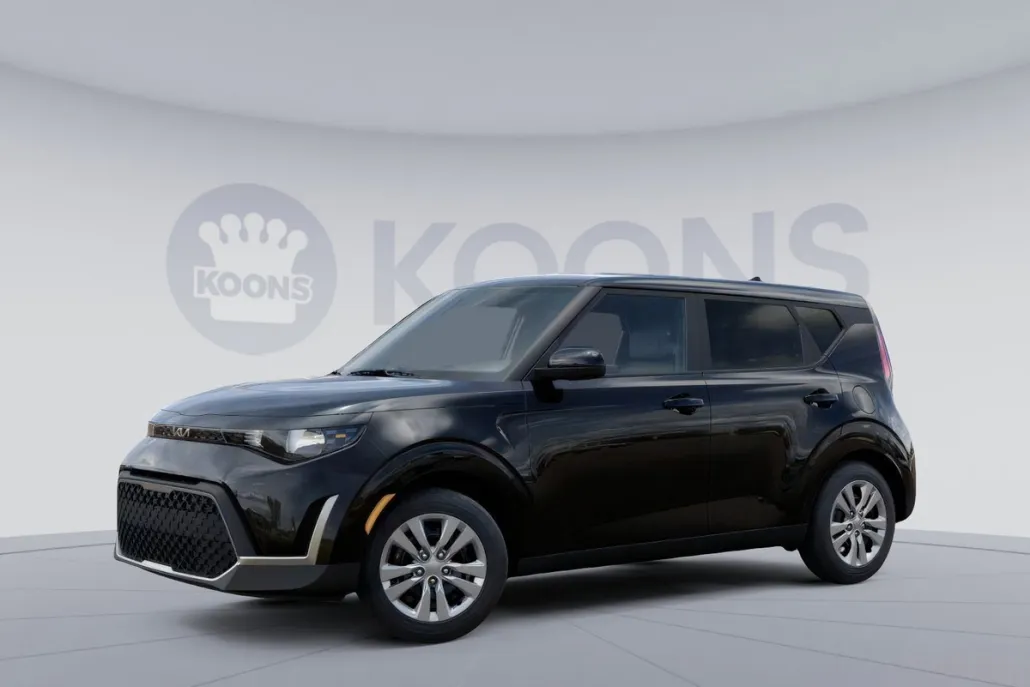 2025 Kia Soul LX photo 1