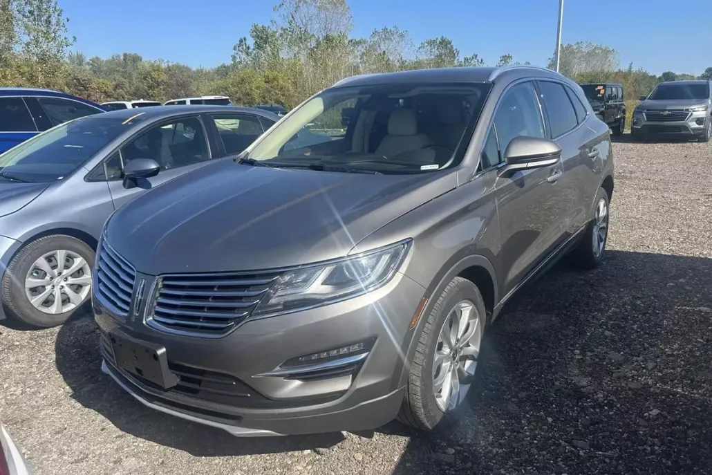 2016 Lincoln MKC Select photo 1