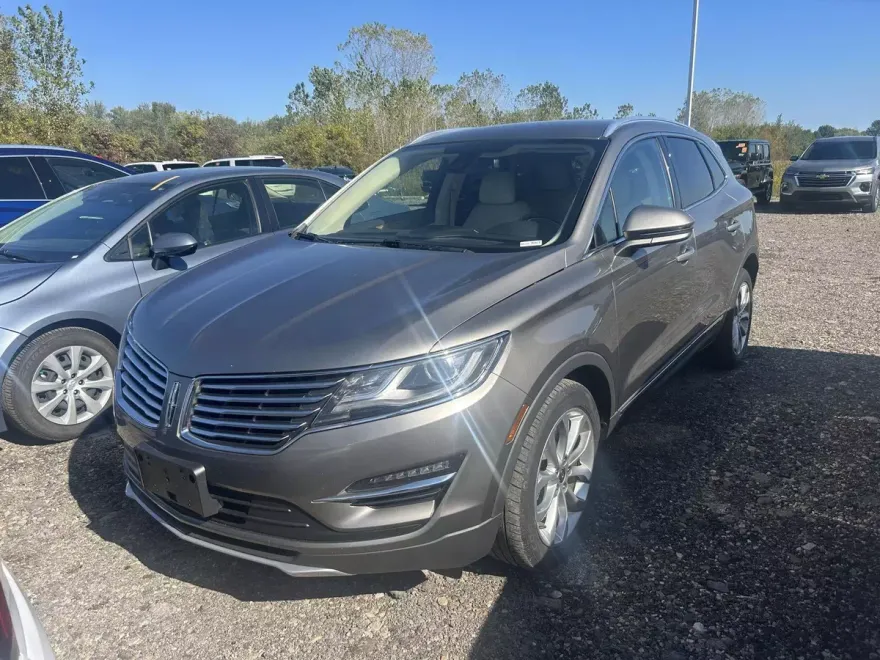 2016 Lincoln MKC Select photo 1