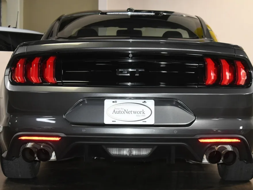 2019 Ford Mustang GT photo 1