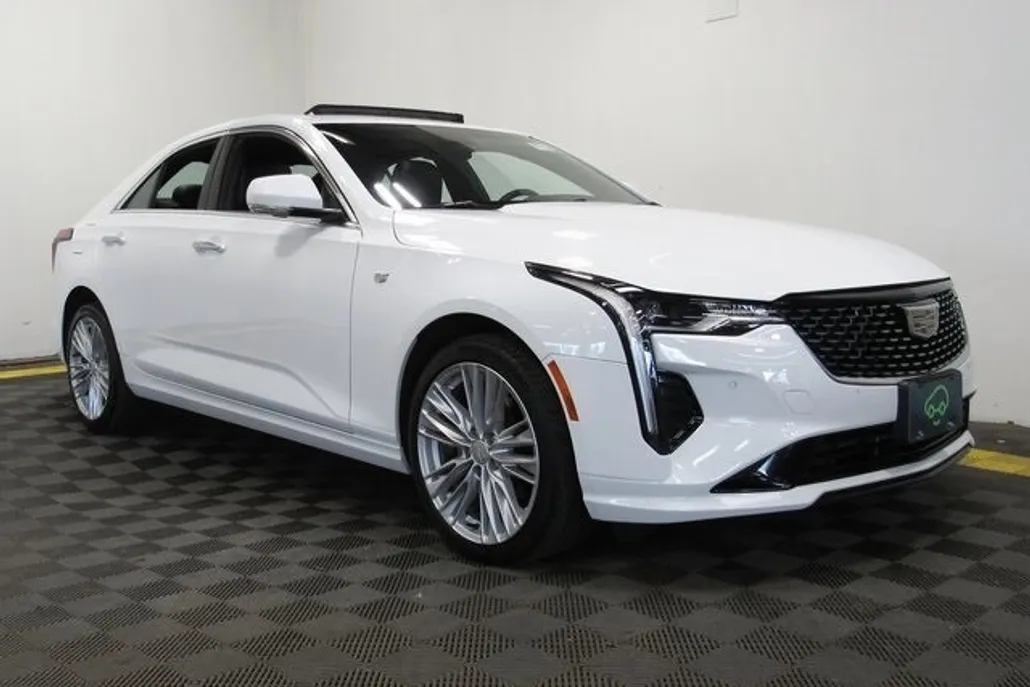 2022 Cadillac CT4 Premium Luxury photo 1