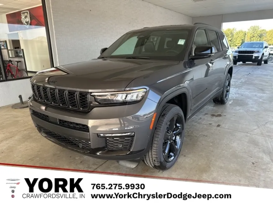 2025 Jeep Grand Cherokee Limited photo 1