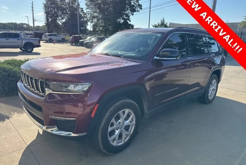 2022 Jeep Grand Cherokee Limited photo 1