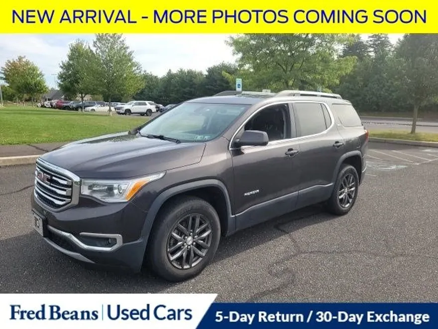 2017 Gmc Acadia SLT photo 1