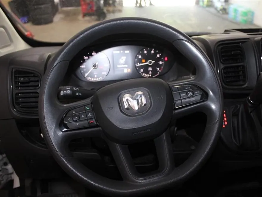 2023 Ram ProMaster 2500 photo 18