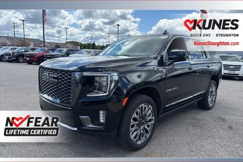 2023 Gmc Yukon Denali Ultimate photo 1