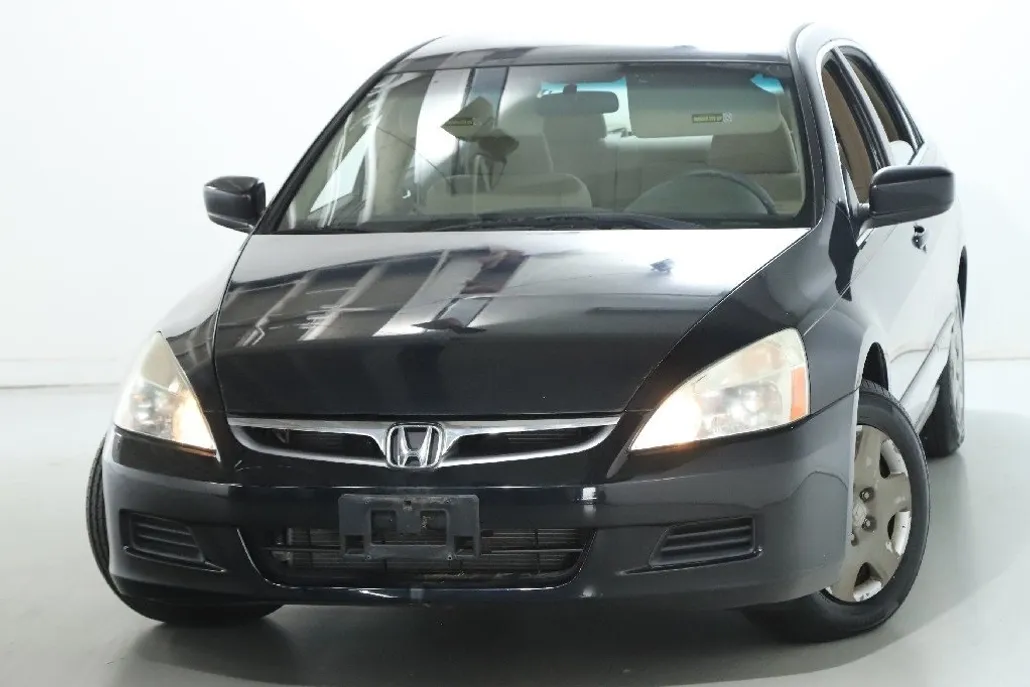2006 Honda Accord LX photo 1