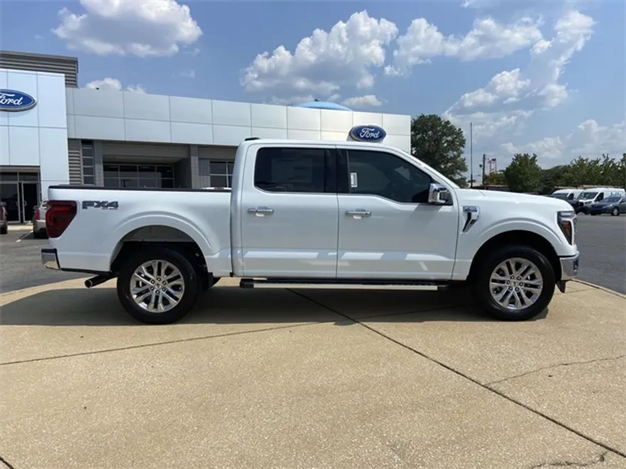 2025 Ford F-150 Lariat photo 1