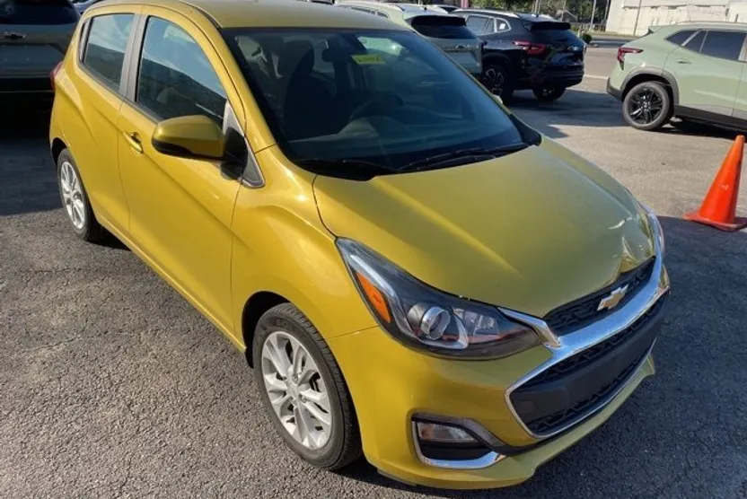 2022 Chevrolet Spark 1LT photo 1