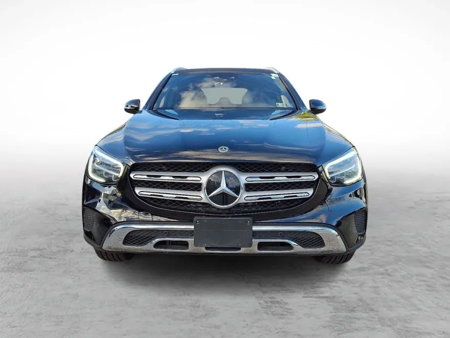 2021 Mercedes Benz GLC 300 photo 1