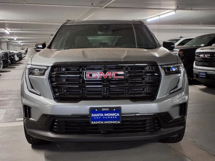 2025 Gmc Acadia Elevation photo 1