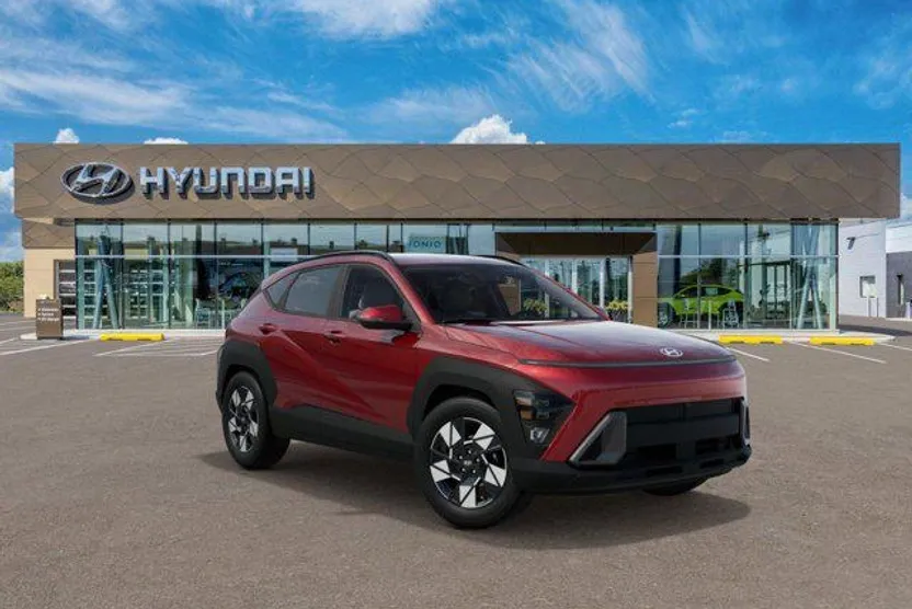2025 Hyundai Kona SEL photo 1