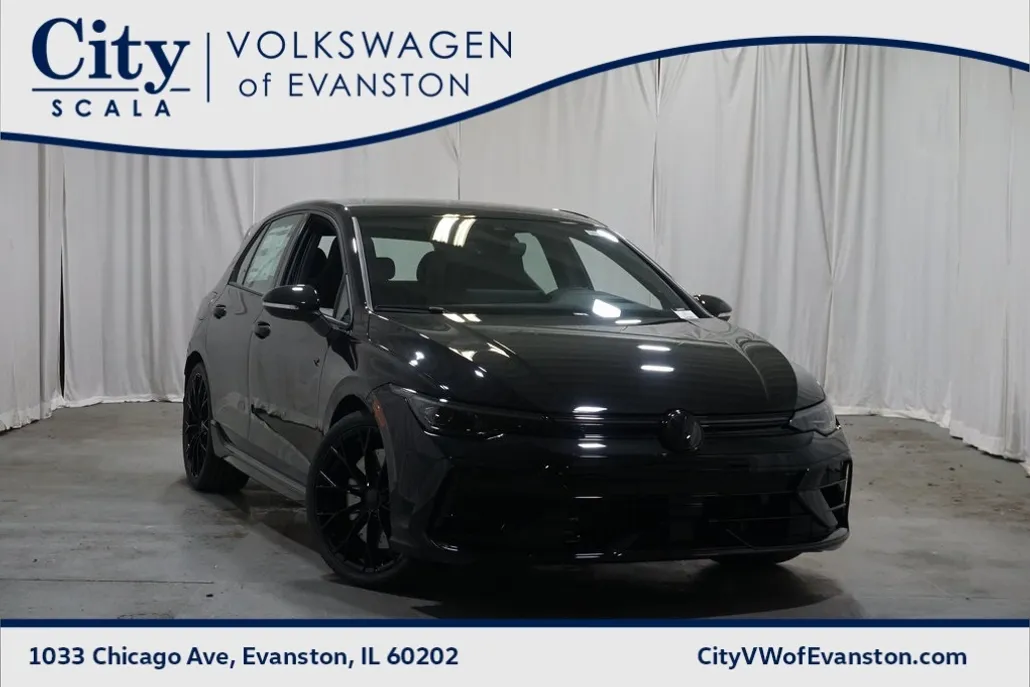 2025 Volkswagen Golf R photo 1