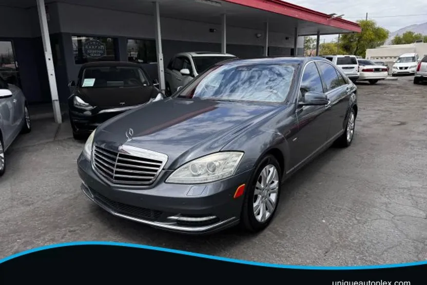 2010 Mercedes Benz S 400 Hybrid photo 1