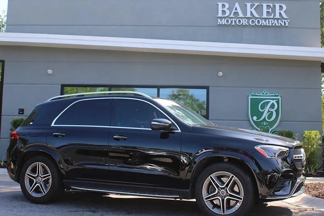 2024 Mercedes Benz GLE 350 4MATIC photo 1