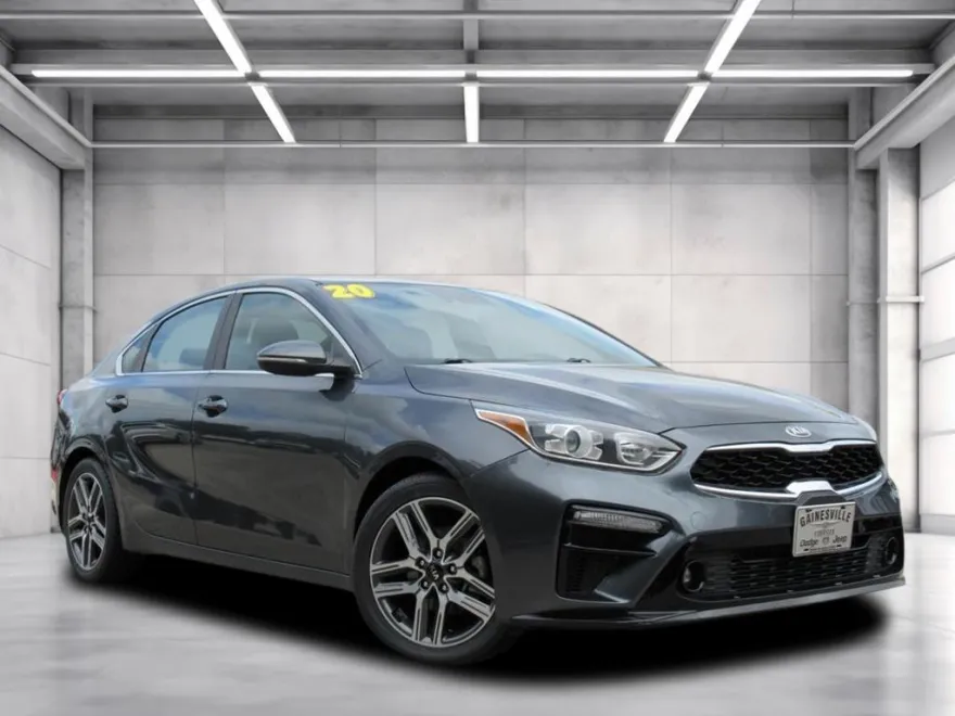 2020 Kia Forte EX photo 1
