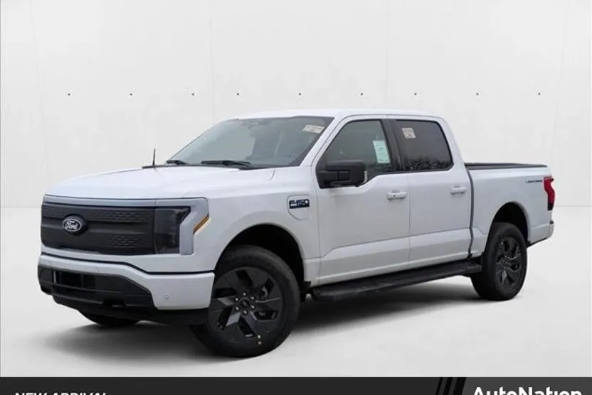 2025 Ford F-150 Lightning photo 1