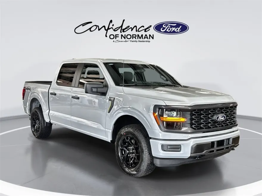 2025 Ford F-150 STX photo 1