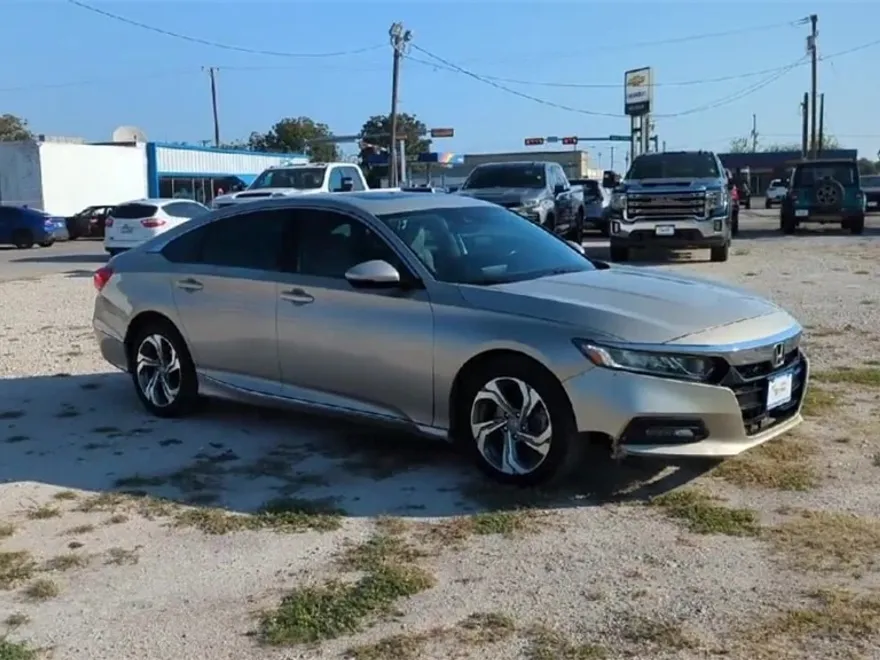 2018 Honda Accord EX-L 2.0T photo 1