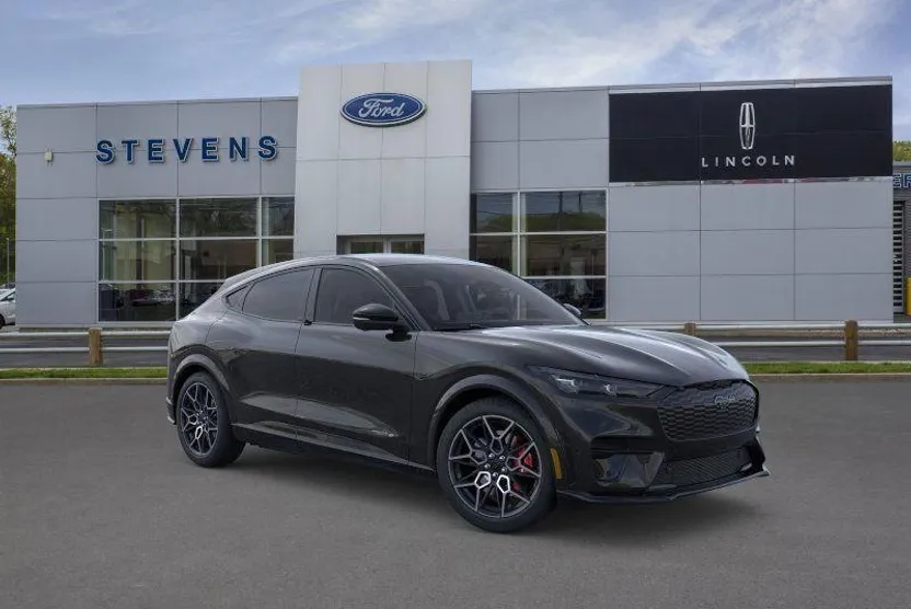 2025 Ford Mustang Mach-E GT photo 1