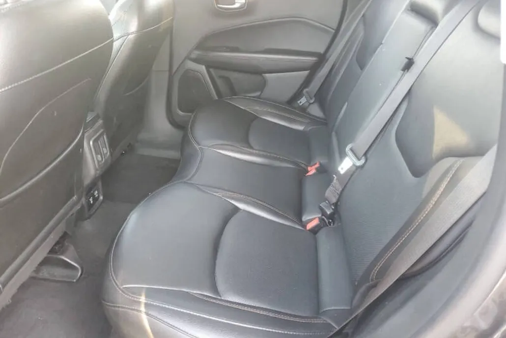 2020 Jeep Compass Limited photo 1